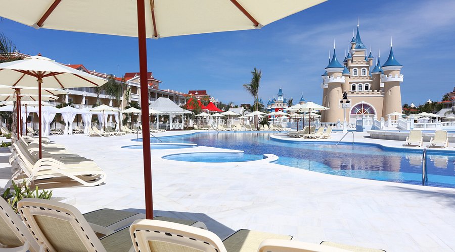 Vacaciones en Bahia Principe Fantasia Punta Cana en Temporada Baja